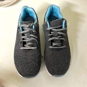 New Avia Woman Shoes